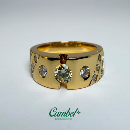 Foto de alta joyería: Anillo de Poder en oro amarillo de 18k con 15 diamantes naturales Cambel