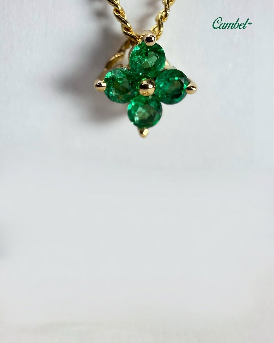Dije_dise_o_flor_y_cadena2